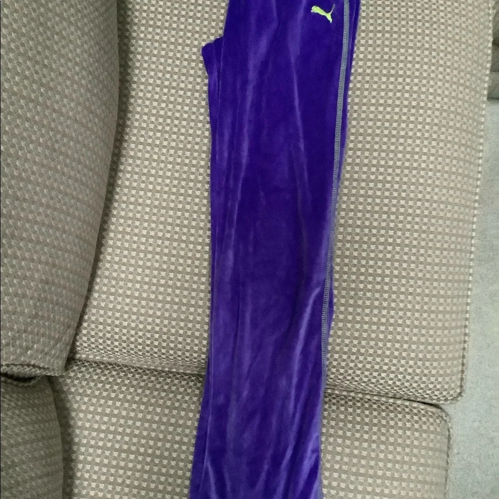 Cozy Purple/neon velour color block Puma jog set - Picture 2 of 2